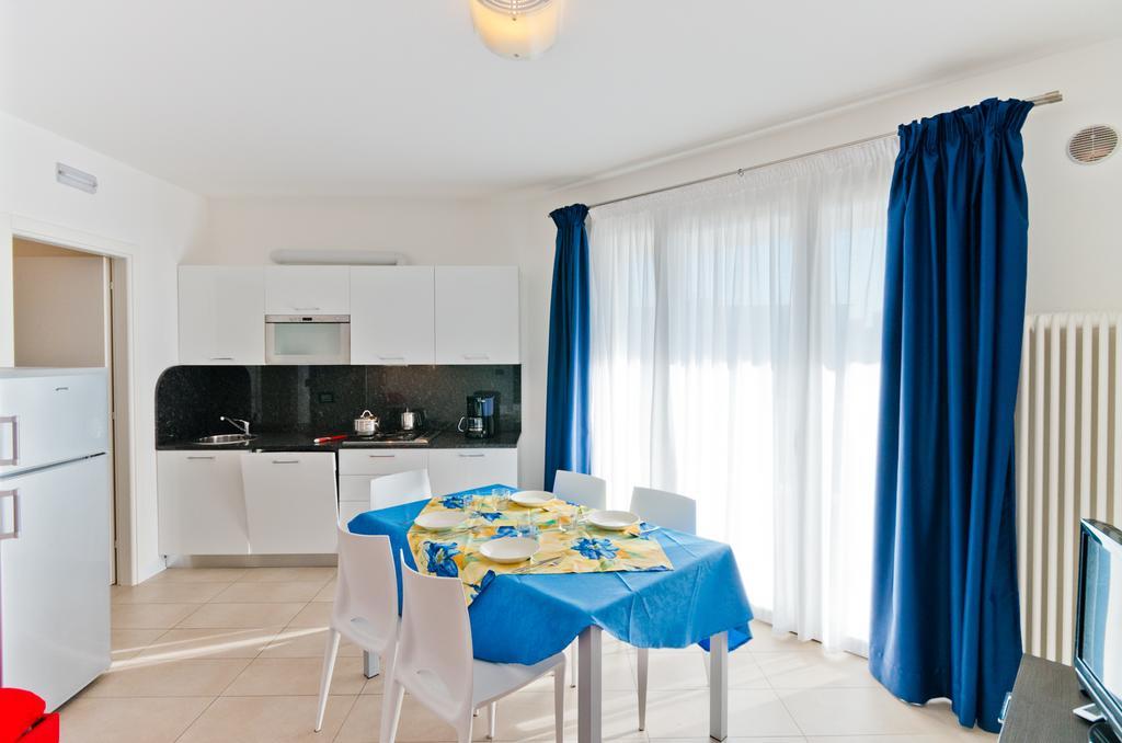 Villa Marina Apartments - Agenzia Cocal Каорле Номер фото